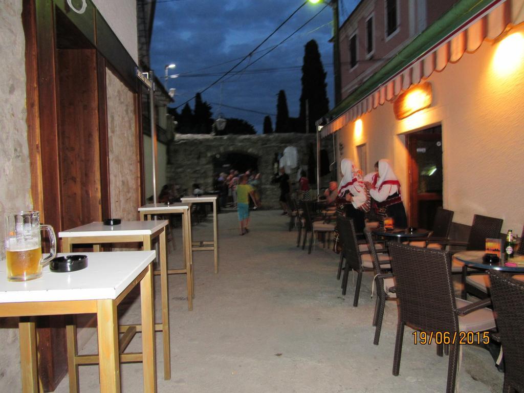Renjak * Sukosan