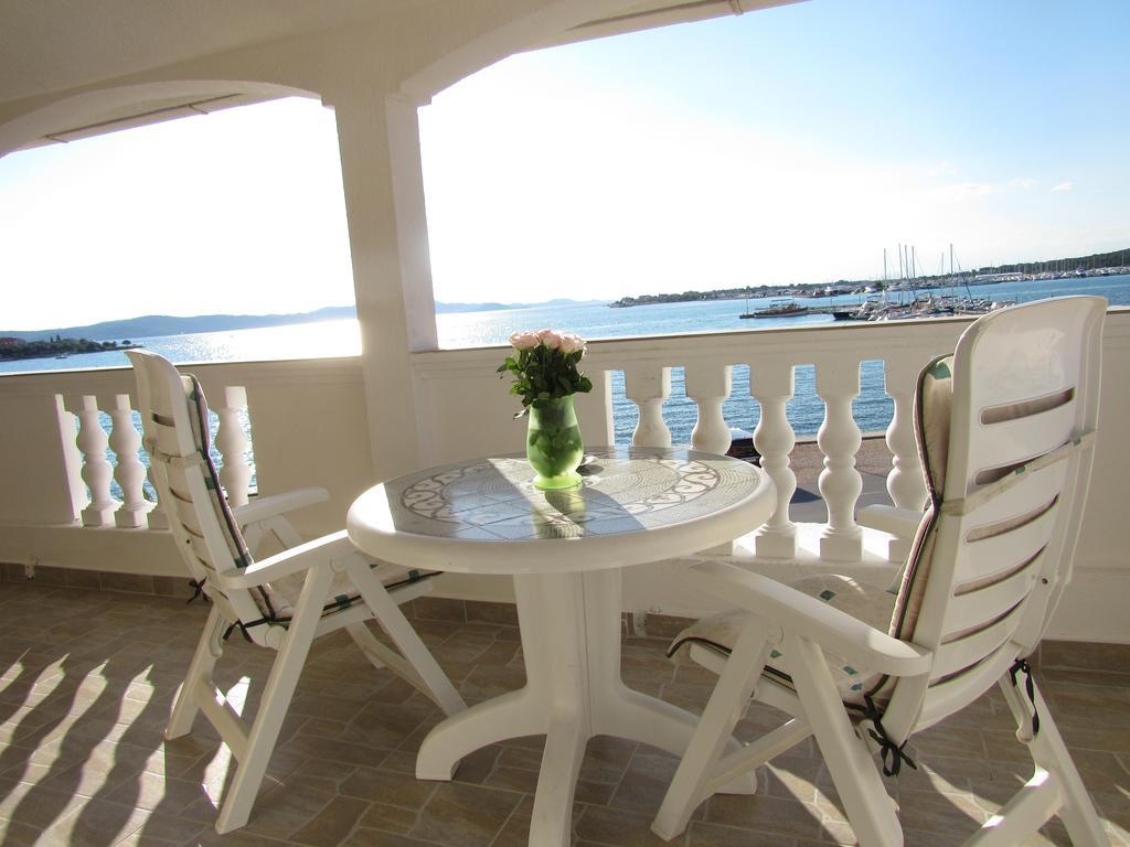 Renjak Apartament *