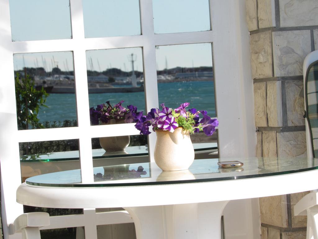Renjak Apartment