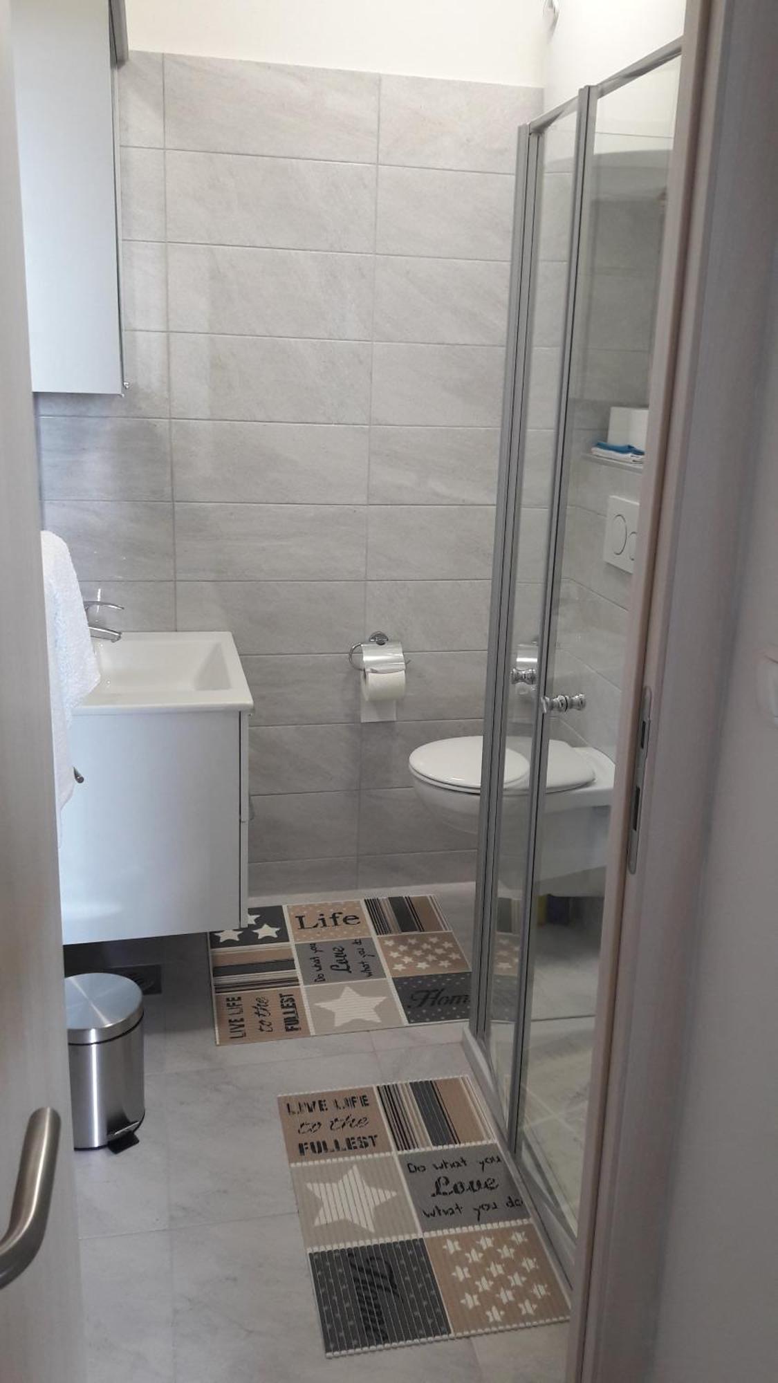 Apartment Renjak Sukosan