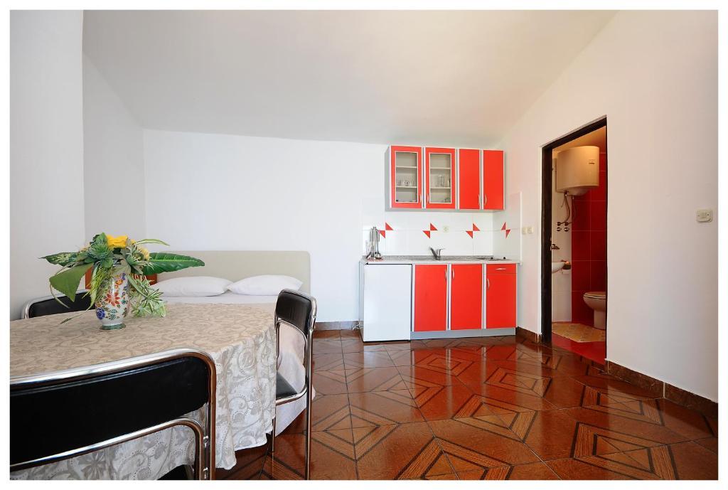 Renjak Apartment Sukošan