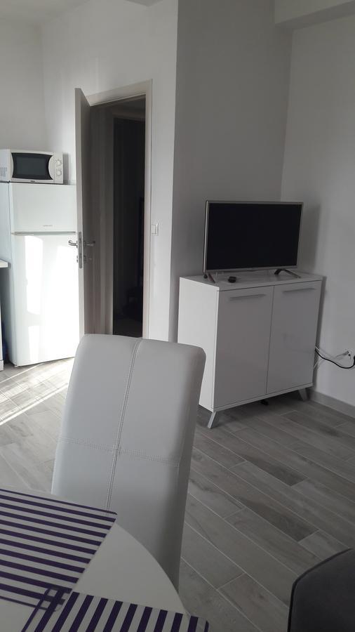 Renjak Apartment